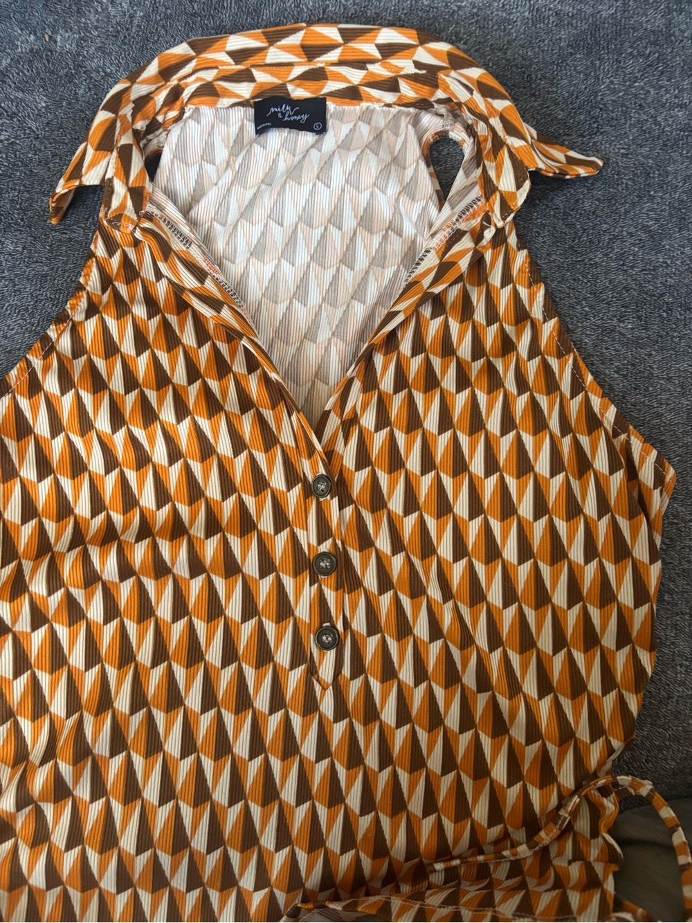 Sleeveless Tie-Neck Geometric Print Blouse - Orange/Cream